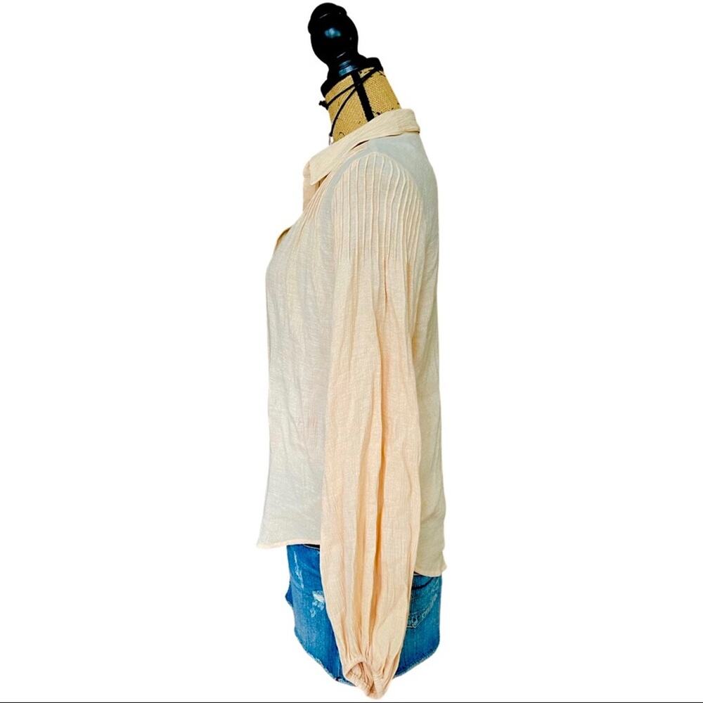 EXPRESS Long Sleeve pintuck pleats on Shoulder & Corsage SIZE LARGE cream tone - Picture 7 of 14